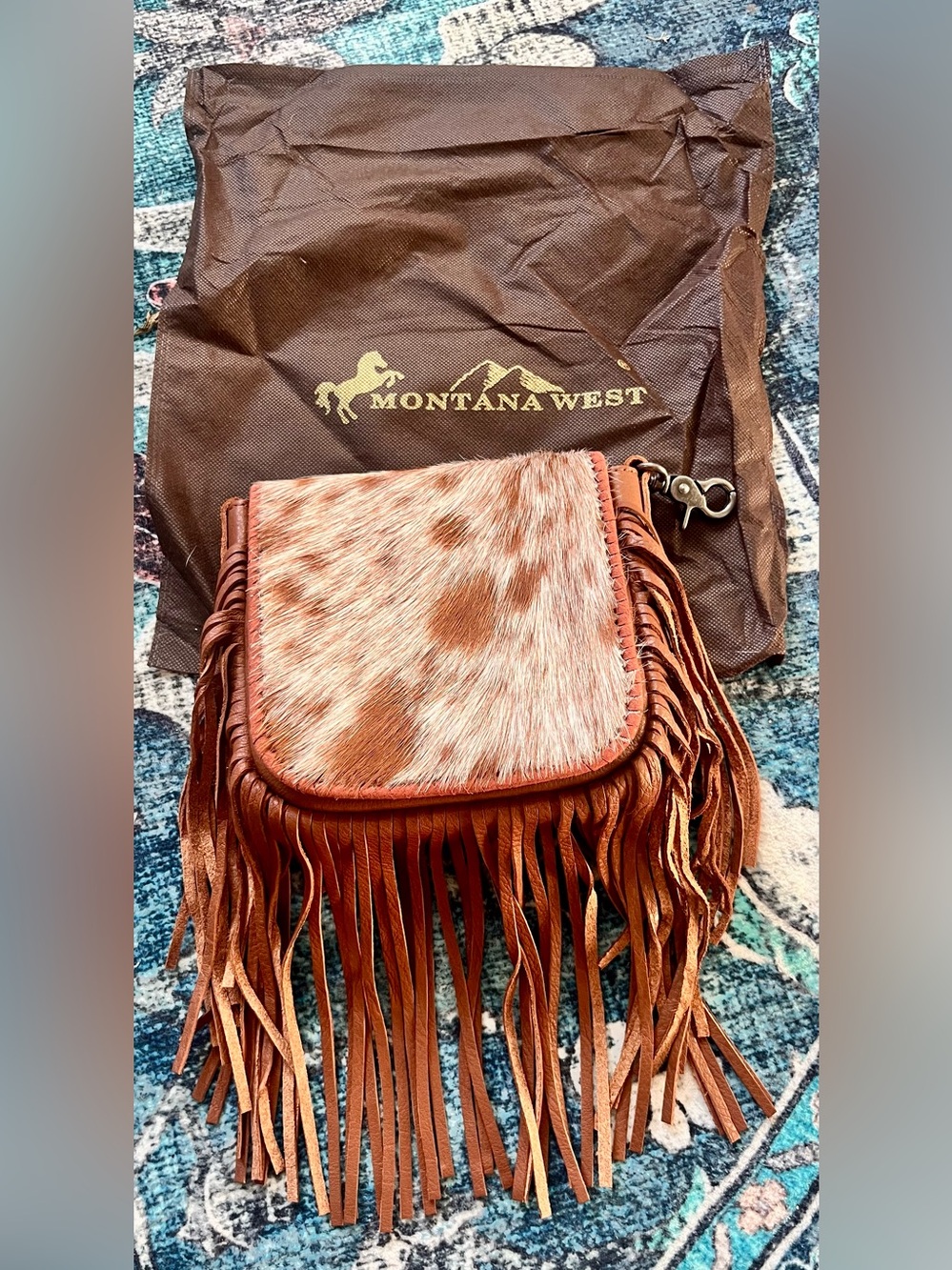 Montana West Brown & White Cowhide Fringe Crossbody - Picture 10 of 14